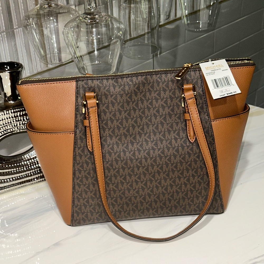 MK Signature Medium Tote